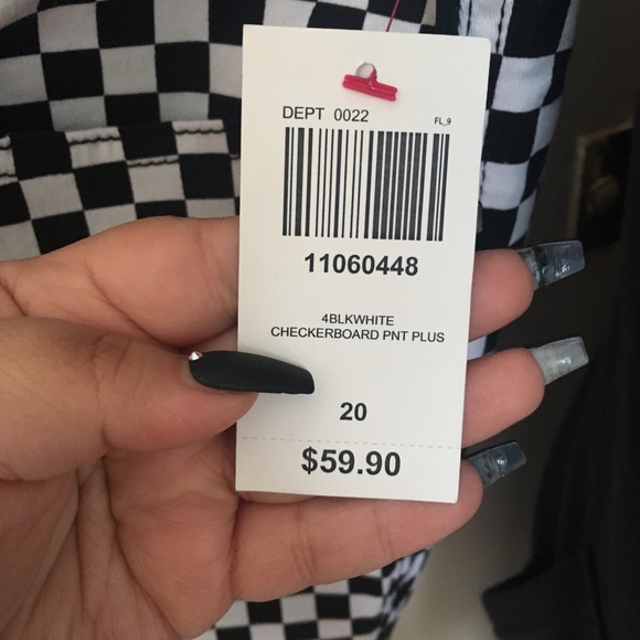 Plus size checkered Tripp NYC pants size 18 & 20 - Picture 6 of 8